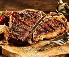 Срочно нужен повар мясник ,повар универсал,кассир,мойщица и котломойшик полный пакет зп 45000