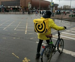 Работа или подработка курьером
Выплаты ежедневно