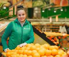 ПРОДАВЕЦ ЗА ПРИЛАВОК