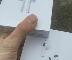 Навушник Apple AirPods