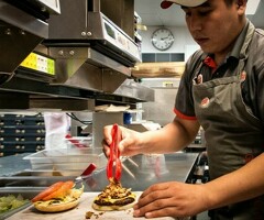 Oshpaz / kassir / yarim kunlik ish