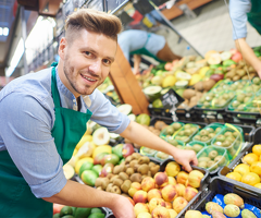 Работник торгового зала
