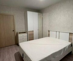 Сдается КОМНАТА на длительный срок. Метро Пражская. 17000.