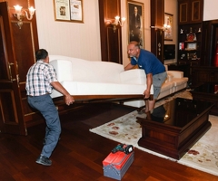 СРОЧНО требуются ГРУЗЧИК