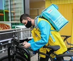 Доставка в любом районе Выплаты еженедельно