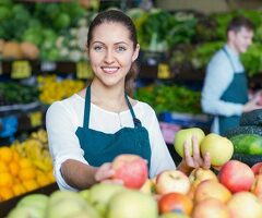 Работник торгового зала