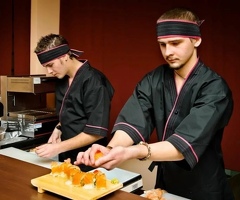 Повар-сушист можно и без опыта