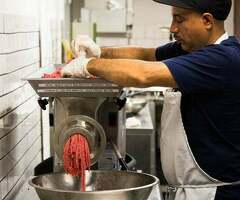 Повар заготовщик мясник