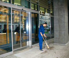 Дворник в офис