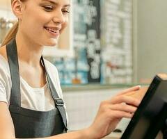 КАССИР В КАФЕ ПРАВИЛЬНОГО ПИТАНИЯ