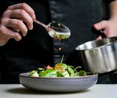 ПОВАР ЖАРДАМЧЫ