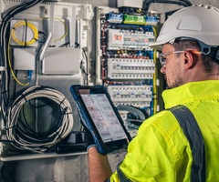 Электрик слаботочник 3500-4500 за смену!!!