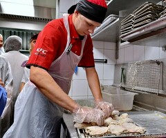 ПОВАР-КАССИР