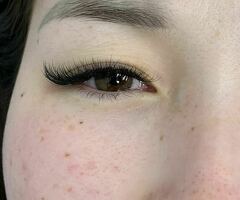 Наращивание ресниц (коррекция бесплатно)