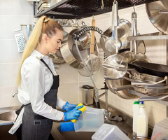 Посудомойщица в ресторан около метро