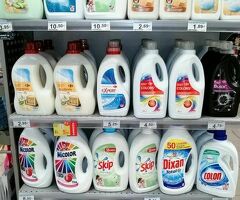 Работник торгового зала