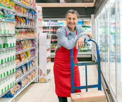 Сотрудник на выкладку товара