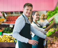 СРОЧНО КАССИРЫ нужны!!