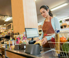 Нужны кассиры!