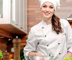 Повар керек.