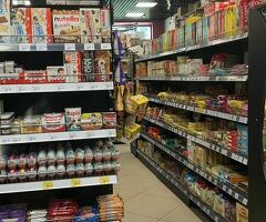 В частный магазин требуются работники