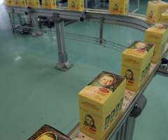 Упаковщик(ца), комплектовщик керек кондитерлик фабрикага