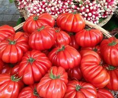 Работник торгового зала