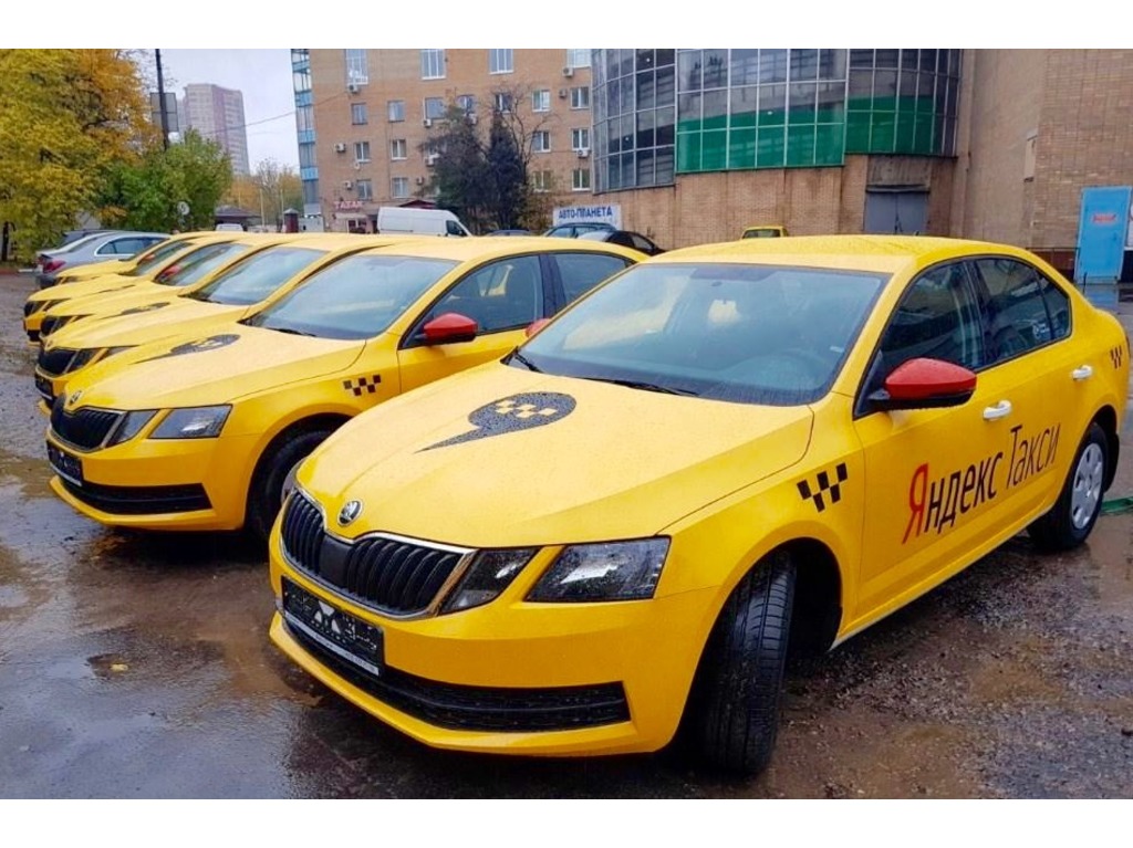 Такси в аренду без залога и депозита. Skoda Octavia 2019 такси. Skoda Octavia a7 Taxi.