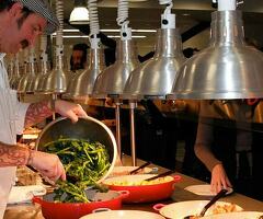 Повар на выдачу интернет заказов