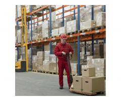 КОМПЛЕКТОВЩИК НА СКЛАД