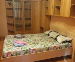 КВАРТИРА БЕЗ ХОЗЯИНА АКАДЕМИЧЕСКАЯ 89295061400