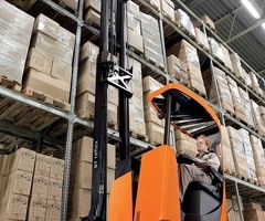 Водитель штабелера