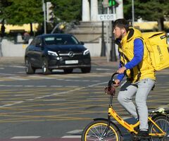 Курьеры Яндекс