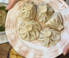 Повар хинкали