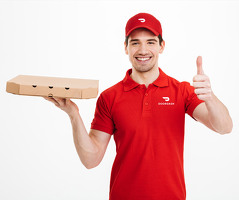 Пеший курьер на доставку осетинских пирогов