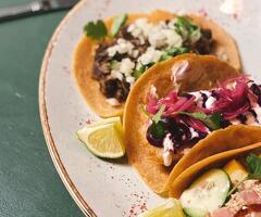 Повар горячего цеха