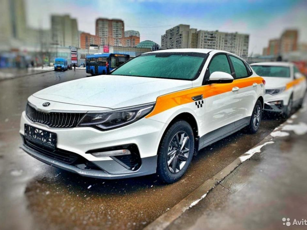 Желтые Kia для такси