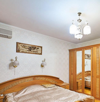 КВАРТИРА  БЕЗ ХОЗЯИНА КУРСКАЯ  89295061400