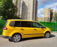 Продаю машину ford galaxy 2013