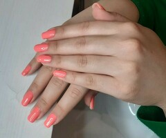 Маникюр 500р