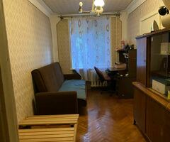 Комнатага кыз киши алам .