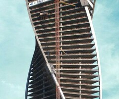 Нужны монолитчики, арматурщики, опалубщики 5 человек. за час 300 рублей, почасовая, каждые 10 дней а