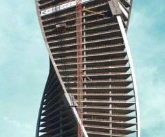 Нужны монолитчики, арматурщики 5 человек. за час 300 рублей, почасовая, каждые 10 дней авансы по 10 