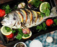 Продавец за прилавок