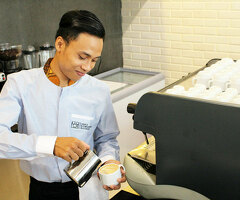 СРОЧНО требуется БАРИСТА с опытом работы