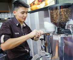 СРОЧНО требуется БАРИСТА с опытом работы