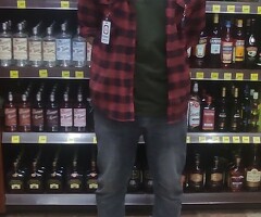 Кызыл Жана АК дукону